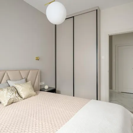 Apartament Na Brodatego Warsaw Exterior photo